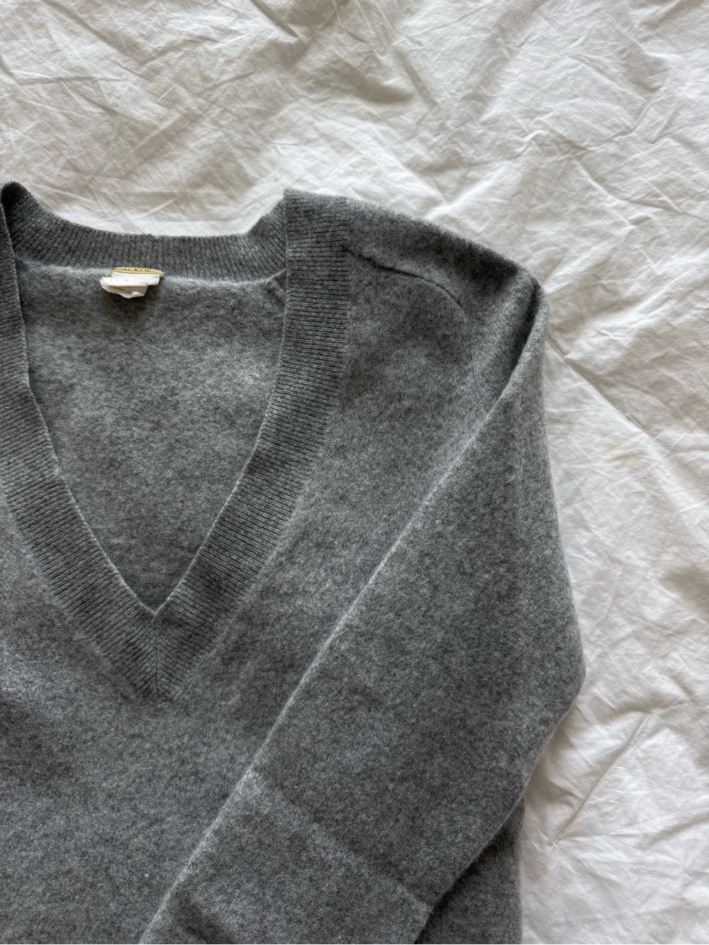 Classic JCrew Cashmere V-Neck Women's Sweater